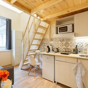  Apartment Mezzanine - Air Conditioned Hungary