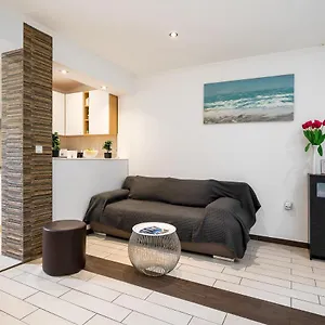 Studio La Luna Apartamento Split