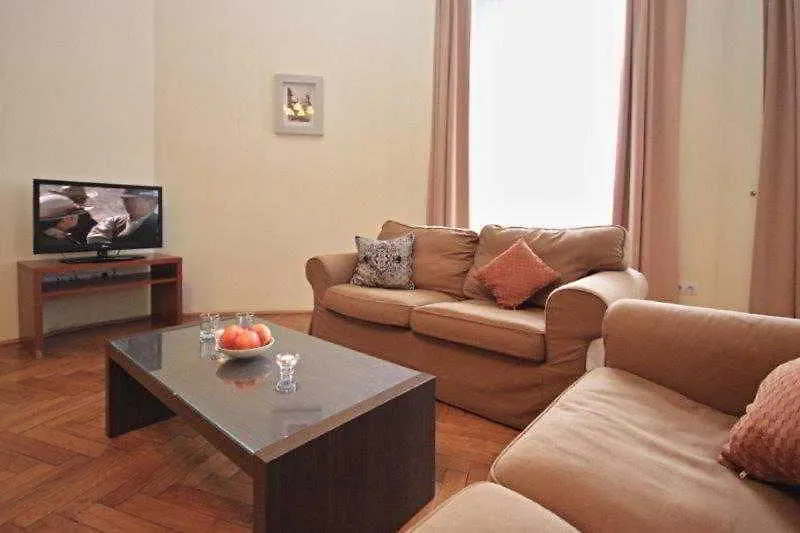 River View Residence Prague 0*,