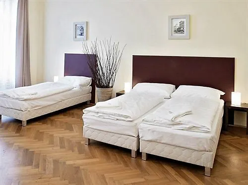 River View Residence Prague 0*,